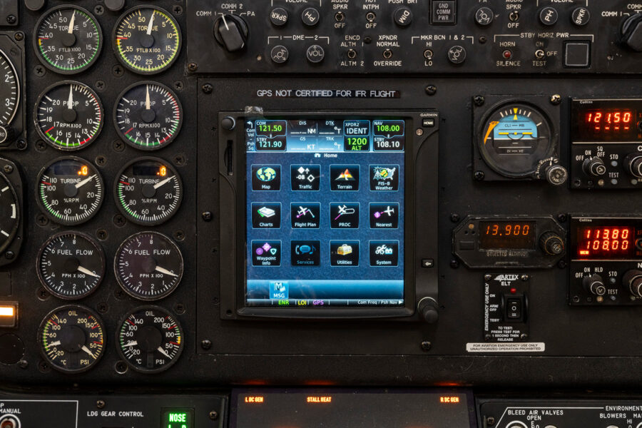 B1900 Cargo 0011