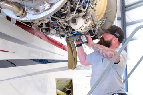 A&P mechanic Wichita